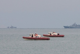 Divers find Tu-154 fuselage in Black Sea